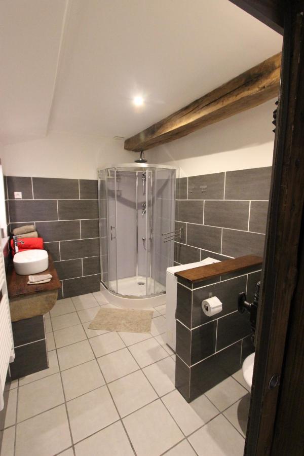 Combrailleurs Bed & Breakfast Espinasse ภายนอก รูปภาพ