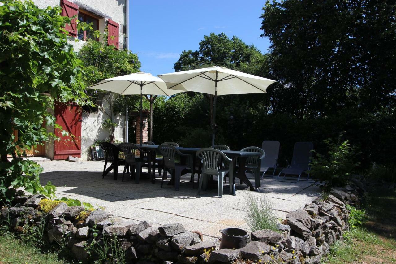 Combrailleurs Bed & Breakfast Espinasse ภายนอก รูปภาพ