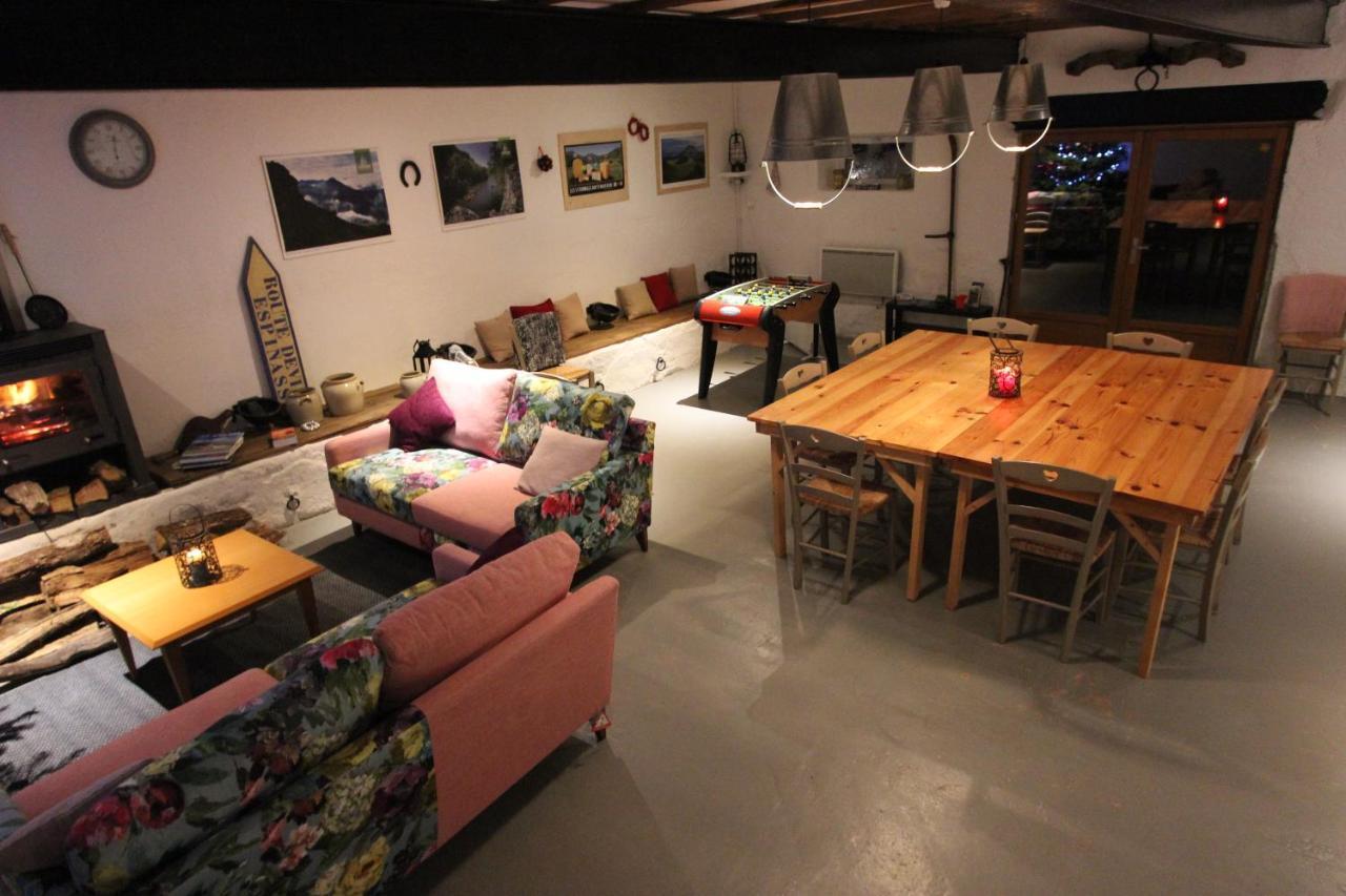 Combrailleurs Bed & Breakfast Espinasse ภายนอก รูปภาพ