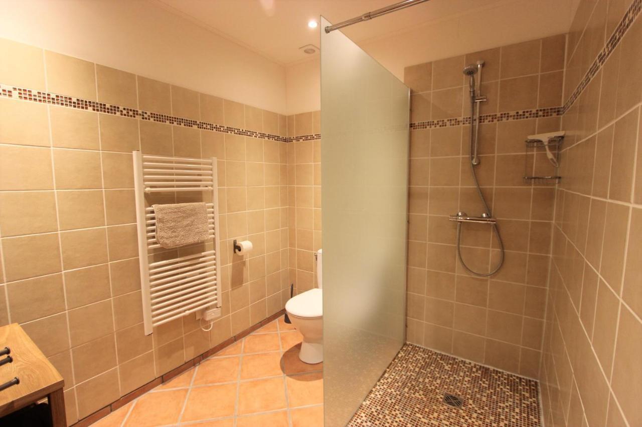 Combrailleurs Bed & Breakfast Espinasse ภายนอก รูปภาพ