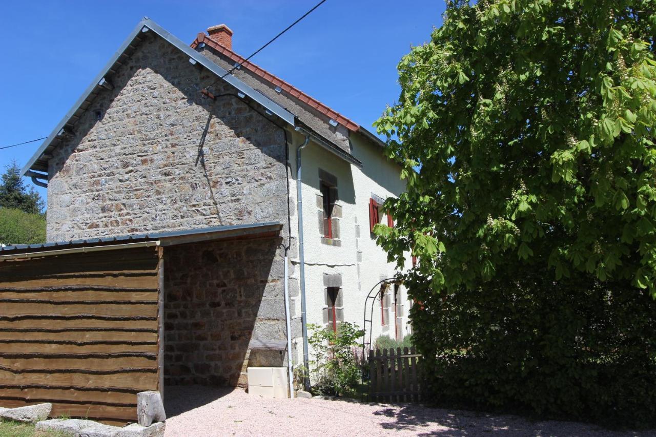Combrailleurs Bed & Breakfast Espinasse ภายนอก รูปภาพ